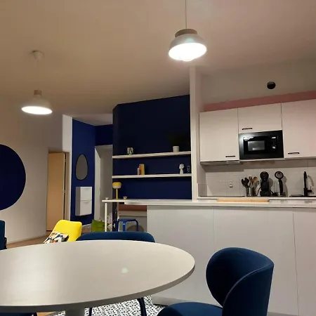 Klein Apartament