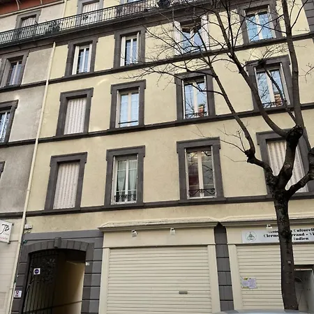 Klein Apartament